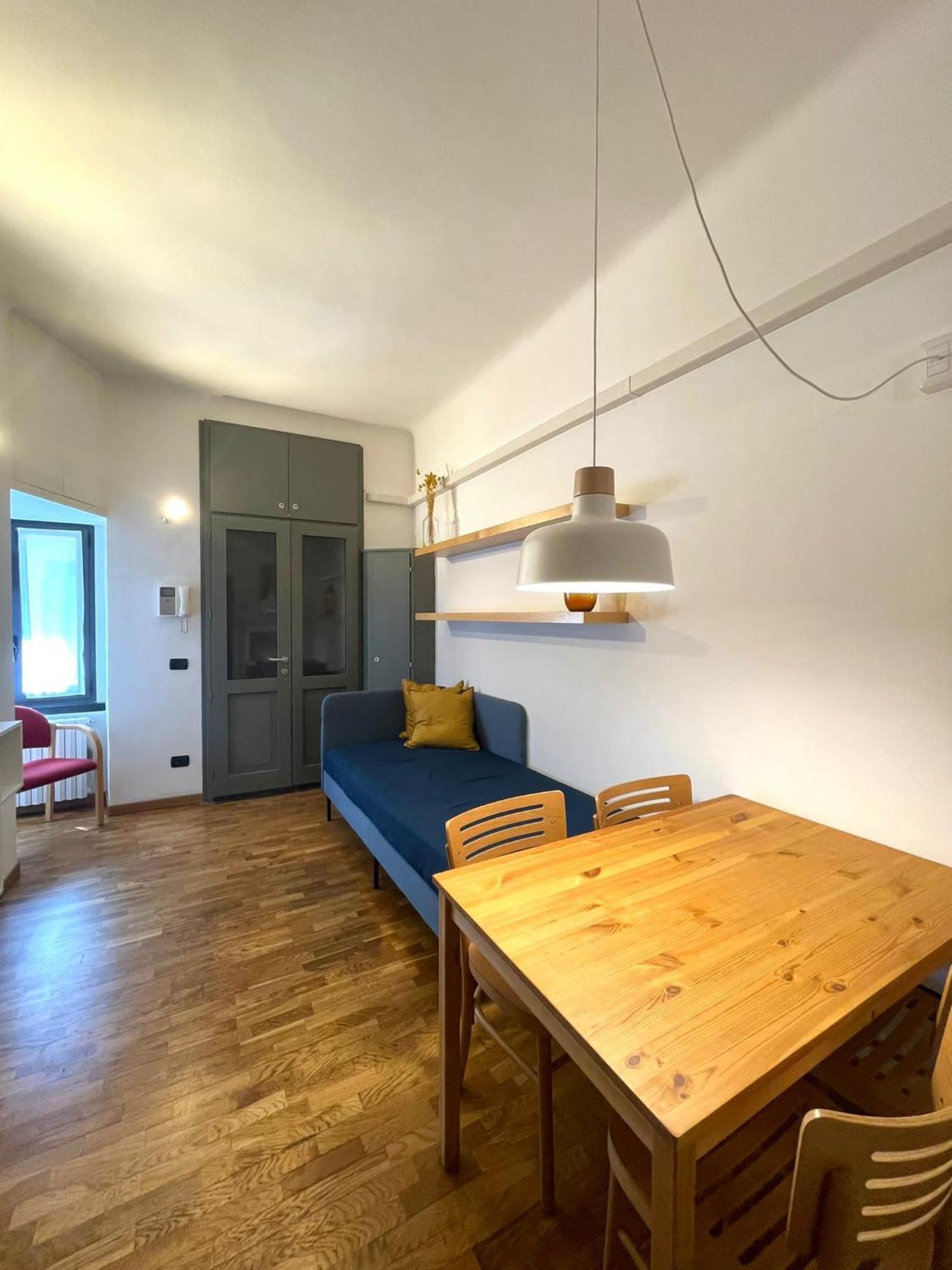 Apart-hotel Easy - And Navigli