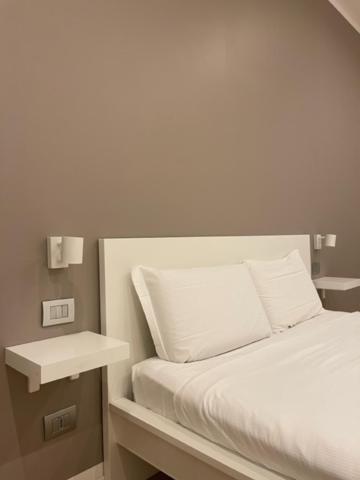 Easy - And Navigli Aparthotel Milan