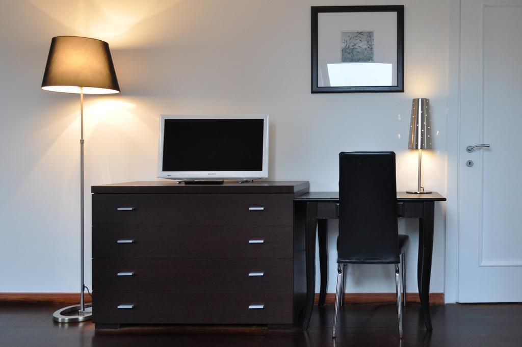 Apart-hotel Easy - And Navigli